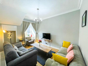 Charming 3 Bed Apartment in Old Town